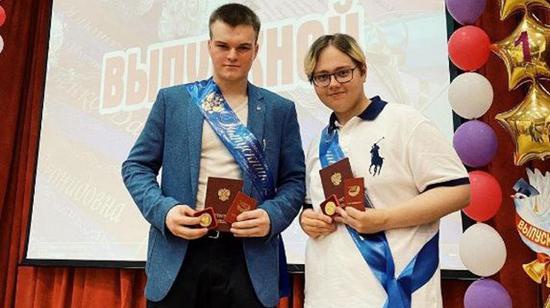 英雄联盟全球总决赛主题快闪店盛大开幕